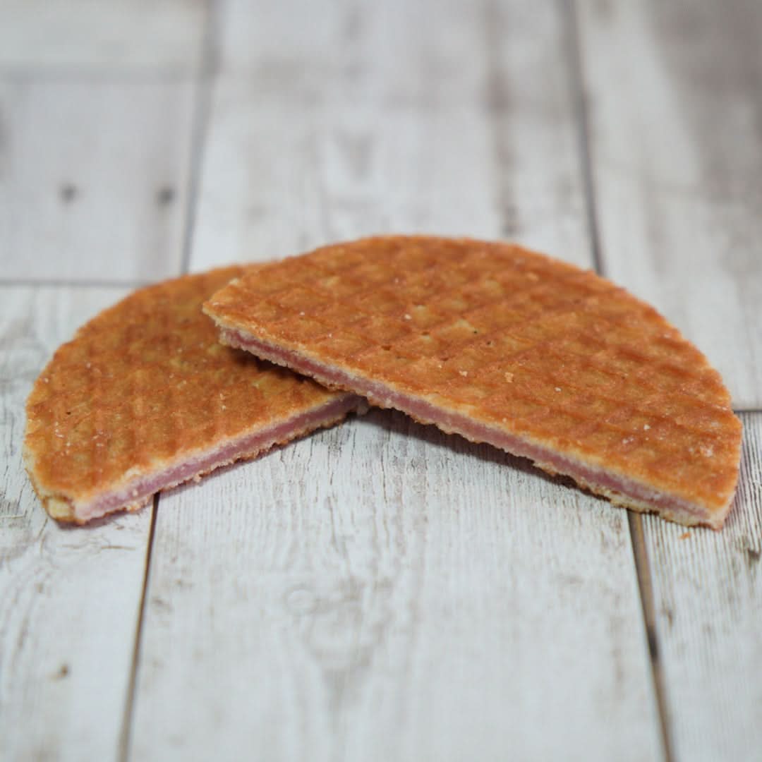 strawberry cream maple stroopwafel